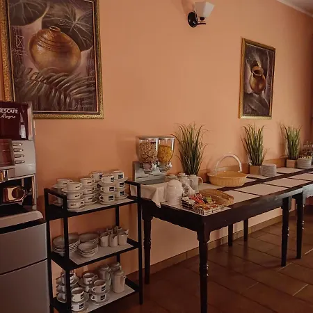 Hotel Helena