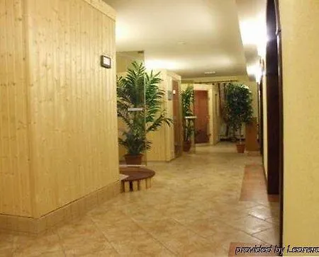 Ξενοδοχείο Helena